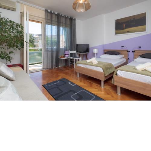 Cosmopolitan Apartment