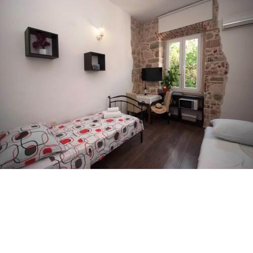 Cozy Apartment ANGIE In Heart of Split