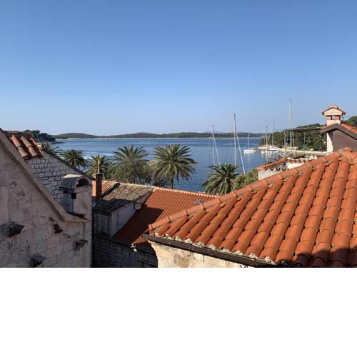 Cozy Apartment Hvar