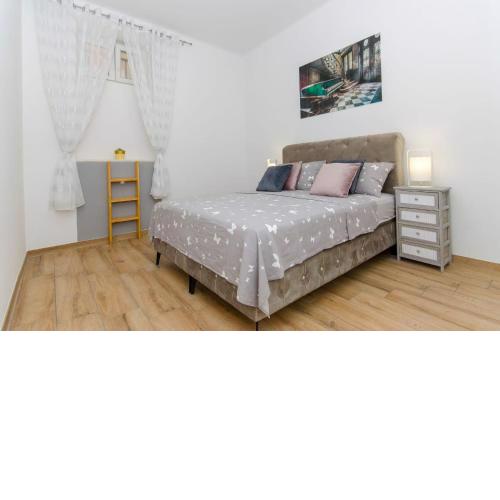 Cozy city center apartment for 2