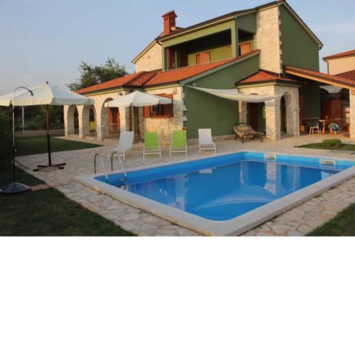 Croatian Villa with Pool