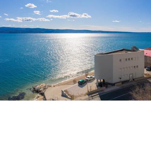 Crystal Clear Beach Apartments New 2020