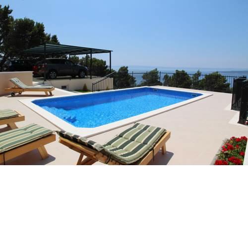 ctbr223/ Holiday house with private pool