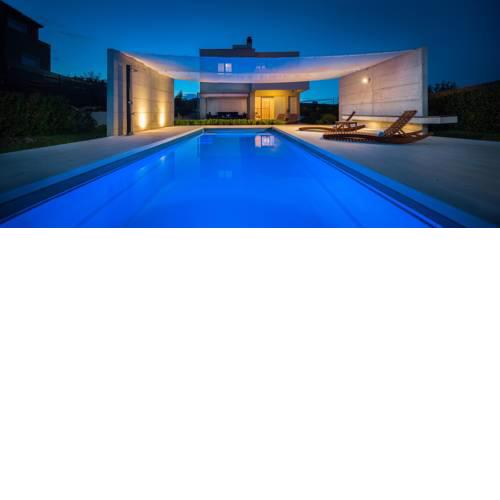 ctdg273/4- Villa with private pool, whirlpool