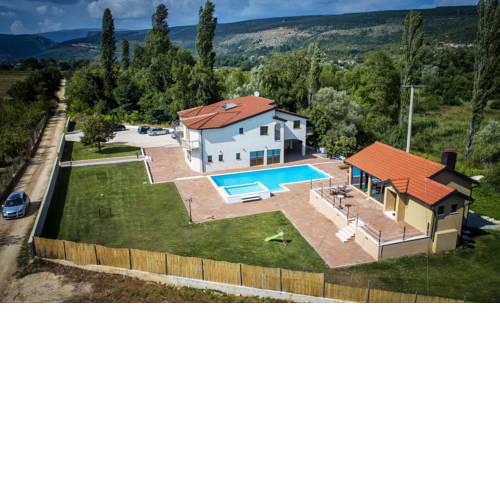 ctim245/ Brand new villa with a heated private pool