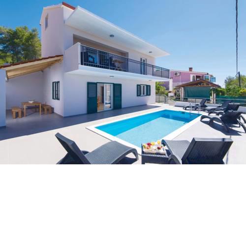 ctko196/ Villa with private pool