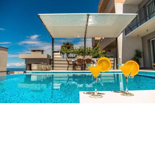 ctma211/ Apartment with private pool