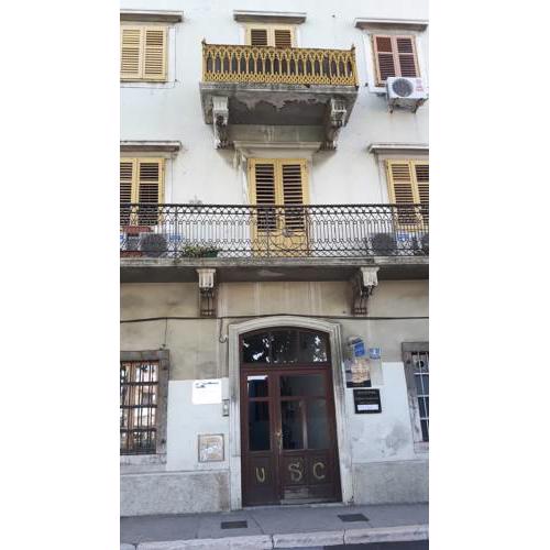 Dada Apartment