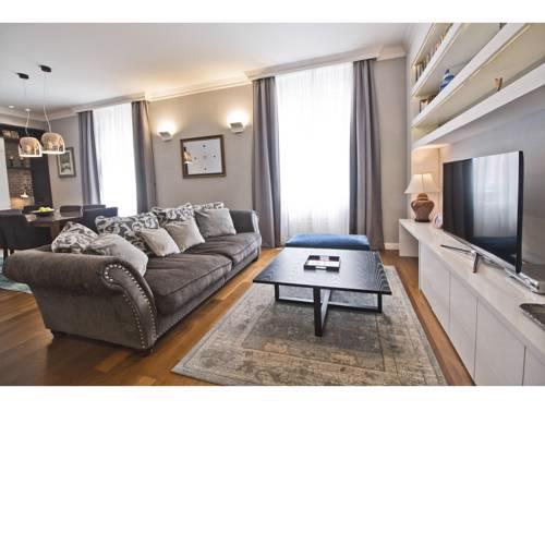 Deluxe Apartment Lutetia
