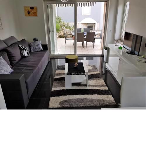Deluxe Apartment Novalja
