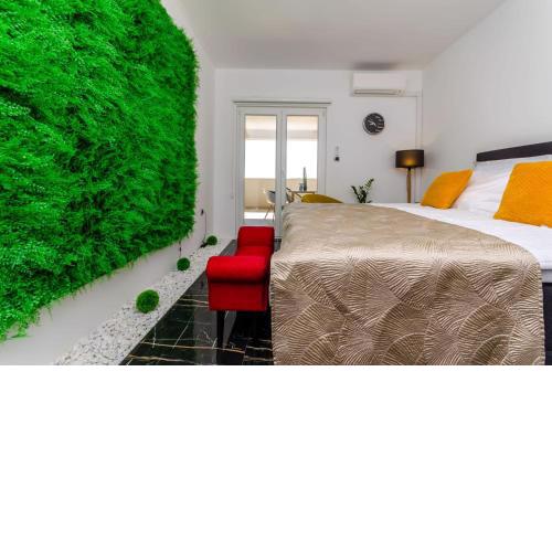 Deluxe double room with sauna and pool