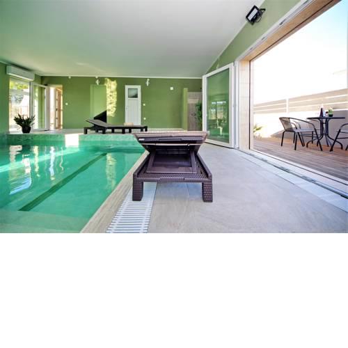 Deluxe Villa Roko