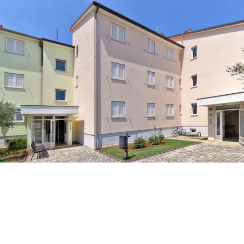 DIANA House with apartments