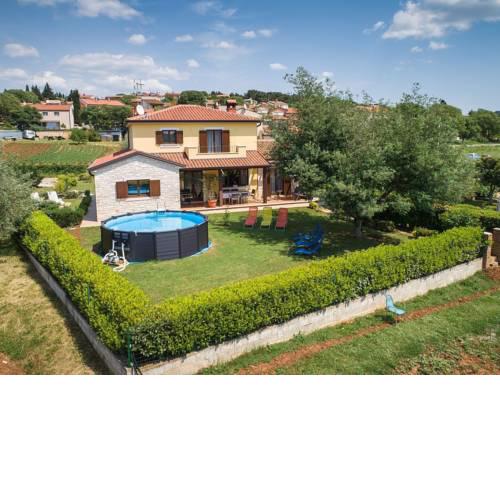 Peaceful Holiday Home in Porec with Swimming Pool