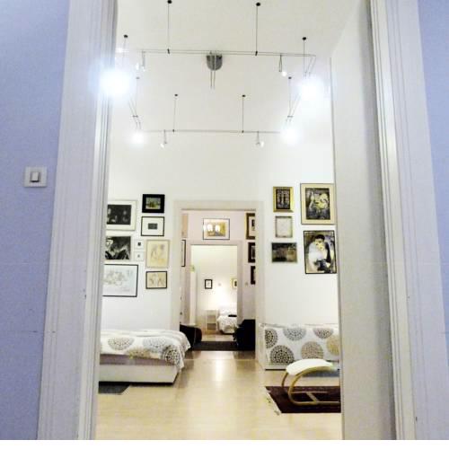 Donos Art Apartment