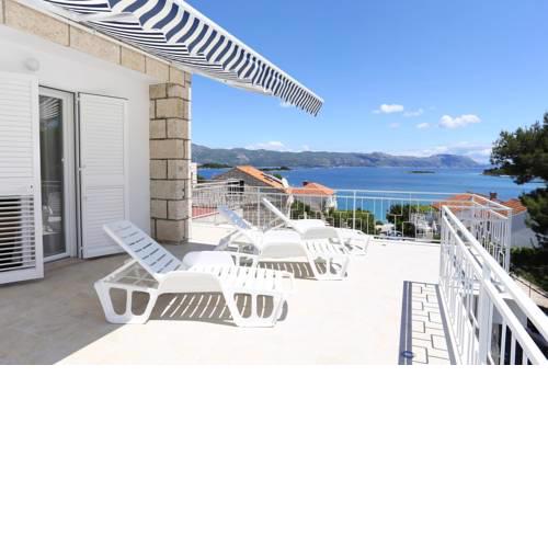 Double Room Lumbarda 9305d