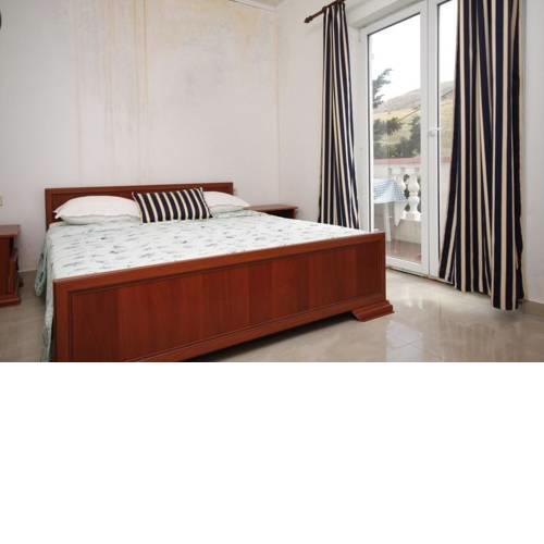 Double Room Metajna 3306f