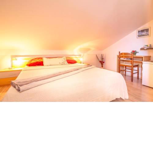 Double Room Njivice 5362a