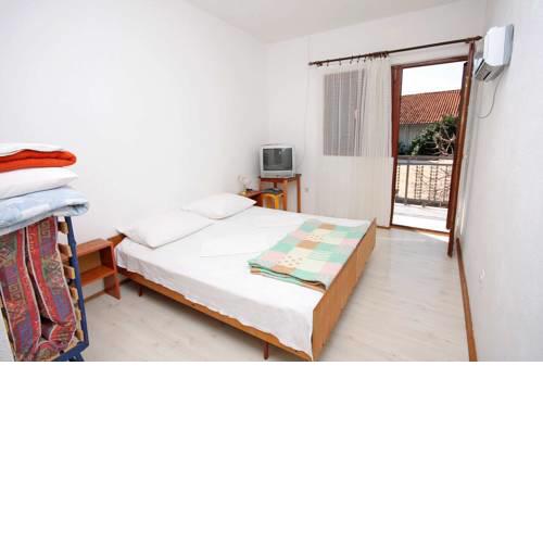 Double Room Podaca 2613b