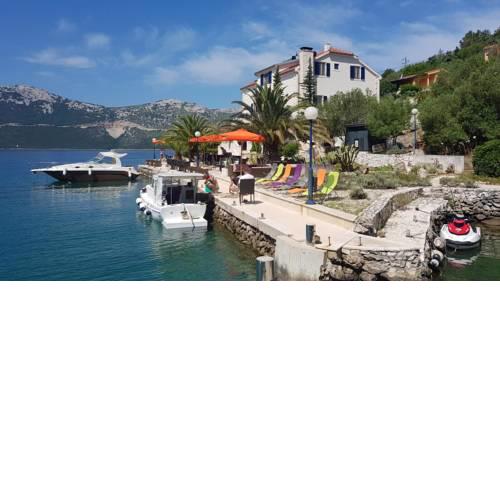 Double Room Rava 15880b