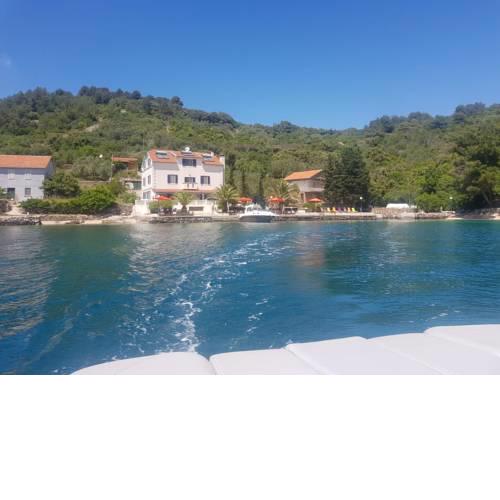 Double Room Rava 15880f