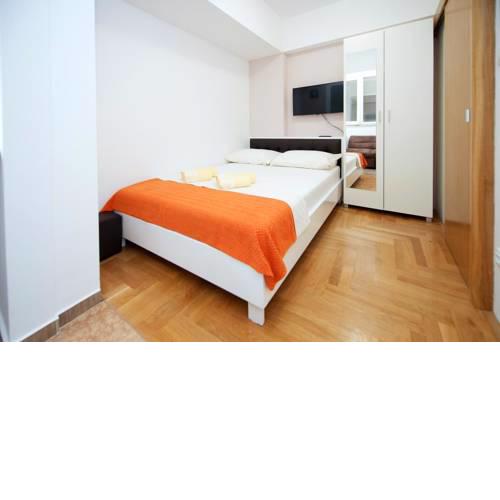 Double Room Split 11623a