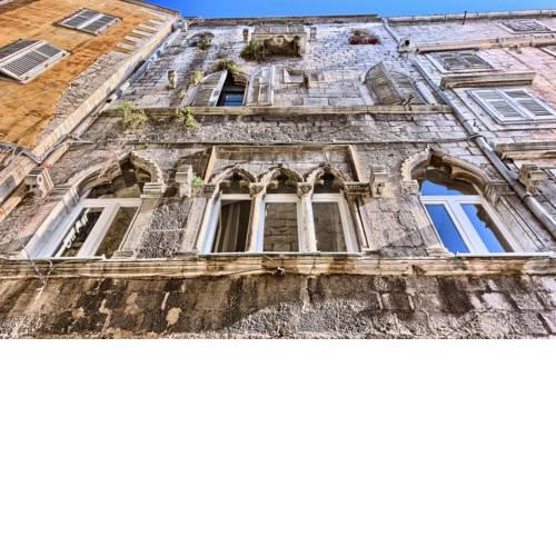 Double Room Split 12373a