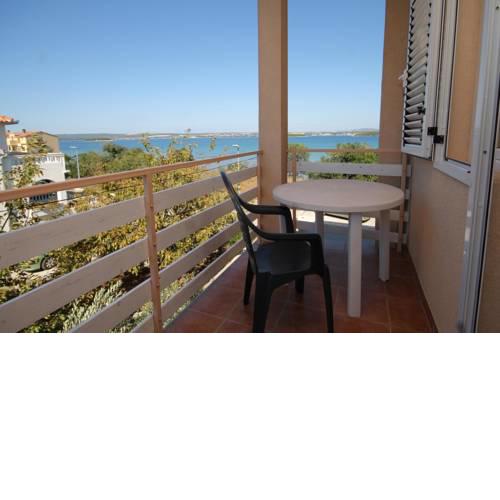 Double Room Tkon 8377c