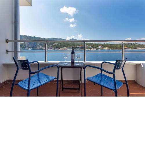 Double Room Uvala Pokrivenik 2069i
