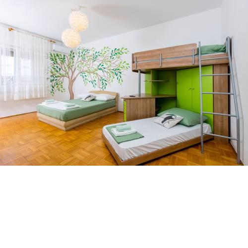 Downtown & Beach Apartment Central