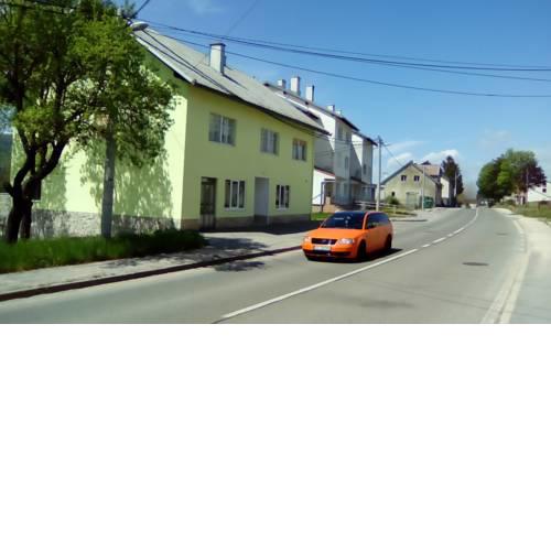 Dragan's Den Hostel