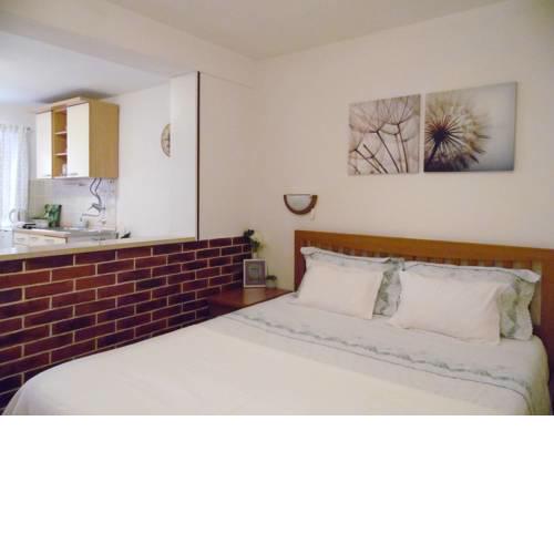 Dram Apartment