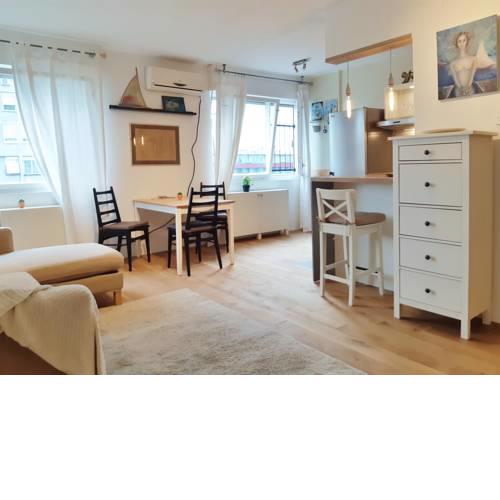 Eagles Nest Apartment