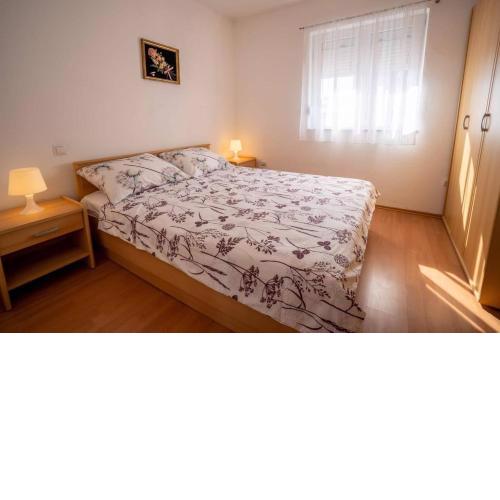 Elena - apartment with two bedrooms