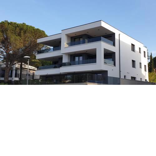 Elle Luxury Apartments