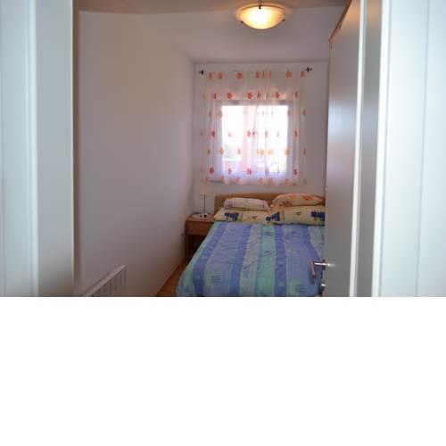 Rona apartment Elly