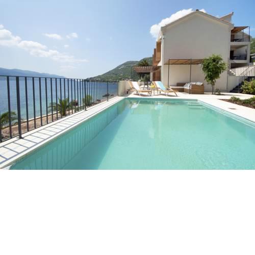 EOL Apartments