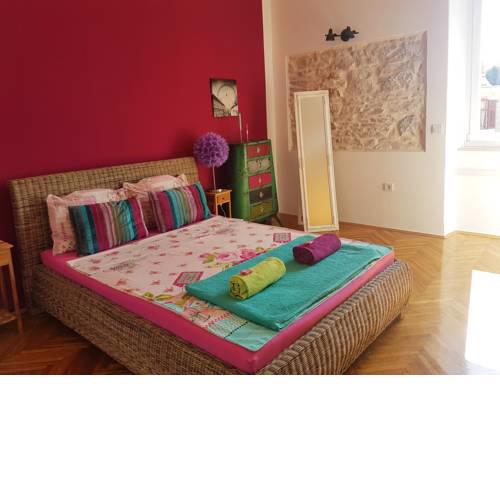 Excellent city apartment in antic Pula