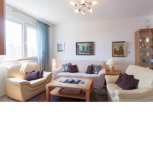 Exclusive Sea View Apartment