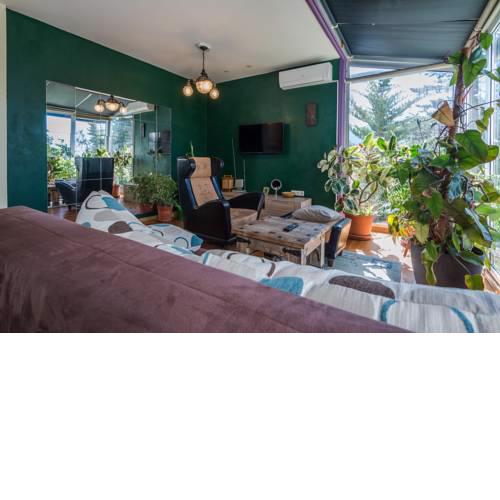 Fabulous Apartment, charming garden, close to the beach