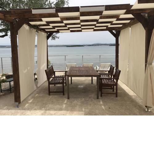 Family apartment Brist