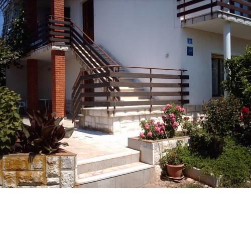 Family Apartment Jele