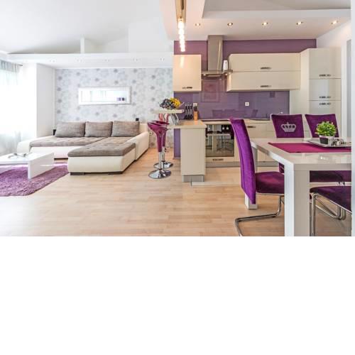 Family apartment with WIFI and air-condition