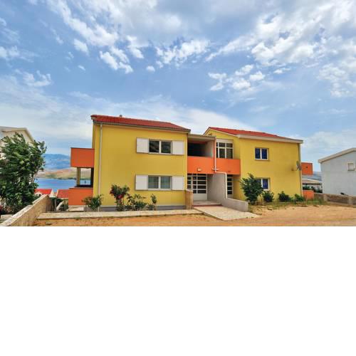 Family Apartments Pupić