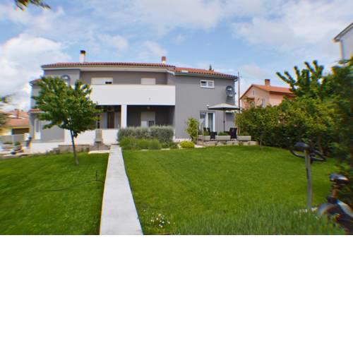 Family Comfort Apartments