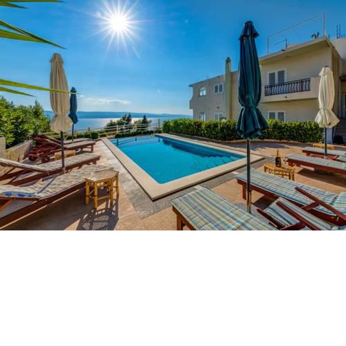 Family friendly apartments with a swimming pool Lokva Rogoznica, Omis - 11931