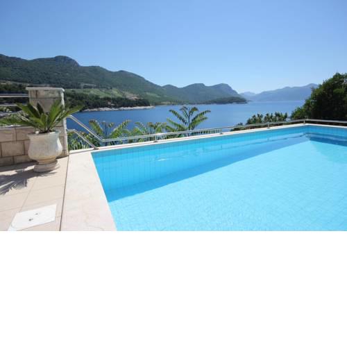 Family friendly apartments with a swimming pool Trstenik, Peljesac - 11081