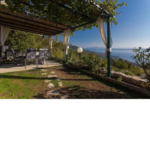 Family friendly house with a parking space Gornji Tucepi - Podpec, Makarska - 6915