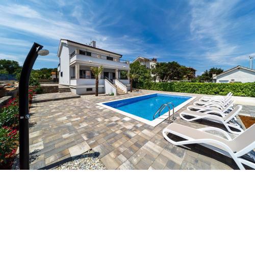 Family friendly house with a swimming pool Porat, Krk - 19294