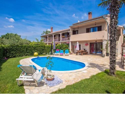 Family friendly house with a swimming pool Radetici, Central Istria - Sredisnja Istra - 17183